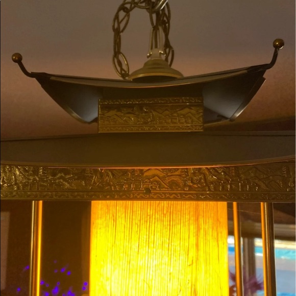 Vintage Japanese Buddhist temple light fixture! Circa 1965 - Picture 6 of 6